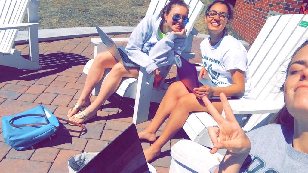 gracelawso's tweet image. 🌸🌞🍃🌱📚📝