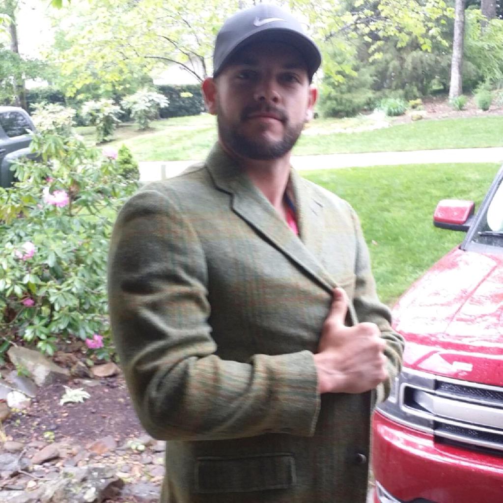 NealTyler's tweet photo. Nattytucky Golf Trip #2K15 green jacket winner!! Thanks fellas http://t.co/9DHbE5ysrA