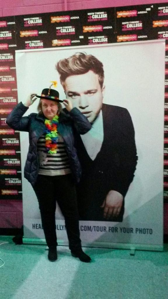 nikknock99's tweet photo. Excited much @ollymurs @pollye043 @metroarenanewcastle http://t.co/puLqH4FR3g