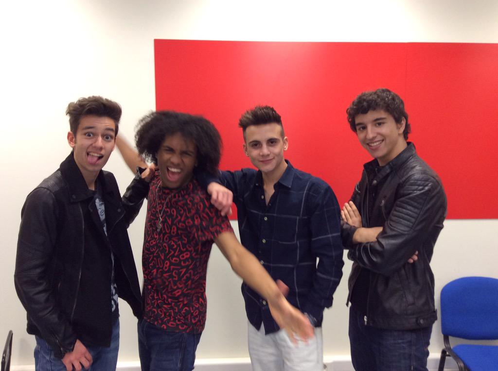 likeusoficial's tweet photo. Adorámos!! Obrigado a todos <3 @ Worten Oeiras Parque http://t.co/mSKo4rToqs