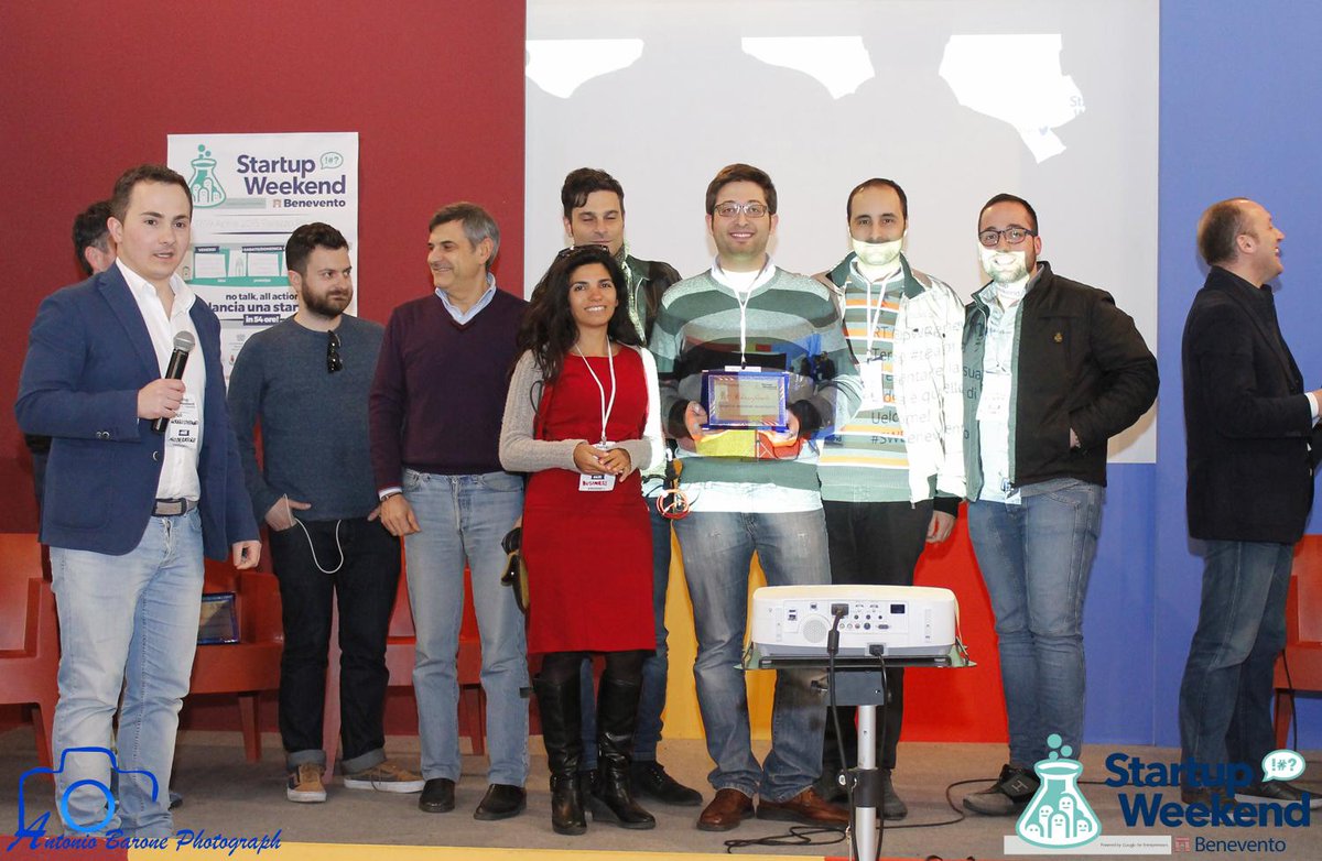 SWBenevento's tweet photo. Presentiamo i vincitori di #SWBenevento: al terzo posto... FoodStop! http://t.co/RD5FcEqMgh