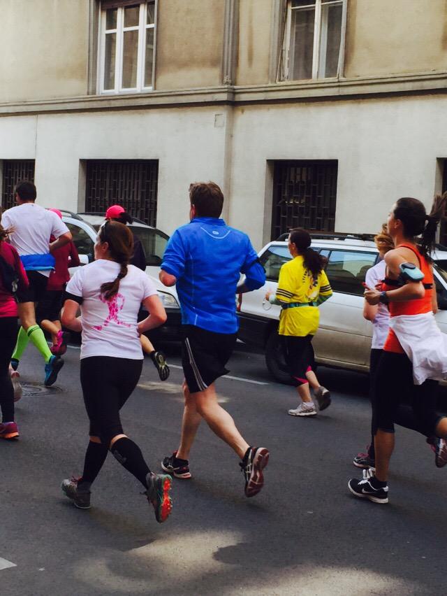 vivicadavid's tweet photo. #vivicittahalmarathon in Budapest well organized, beautiful run around the city, good weather! http://t.co/OQ5LmHjYm0