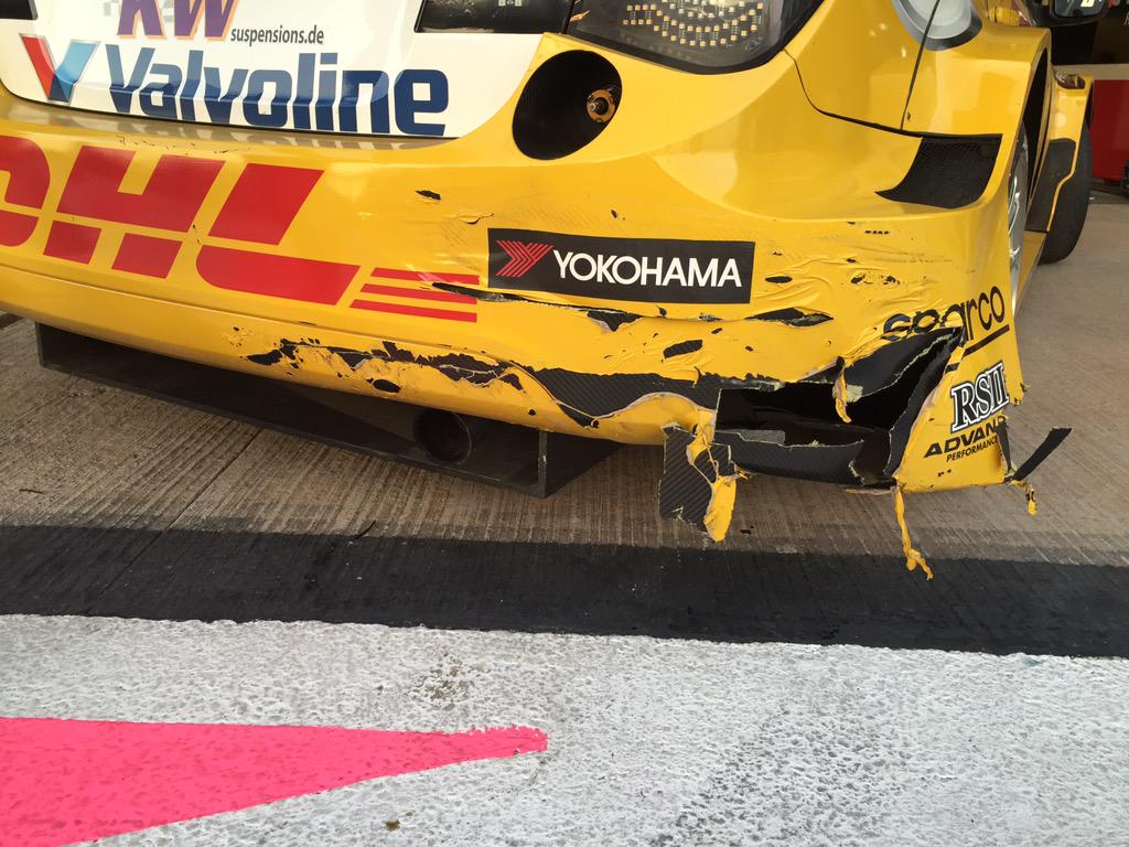 TomCoronel's tweet image. My crashed car pictures from today DRAMA with #norbertMichelisz in first corner got hit from behind 😢😢😢😢