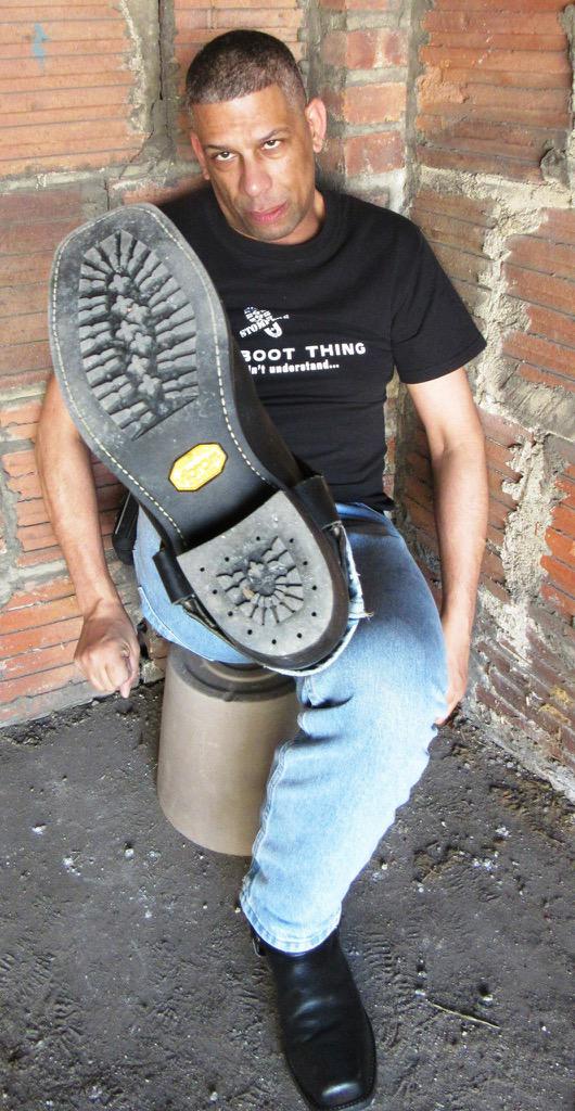 thebootbroker's tweet photo. #Chippewa http://t.co/Auz6UGHilh