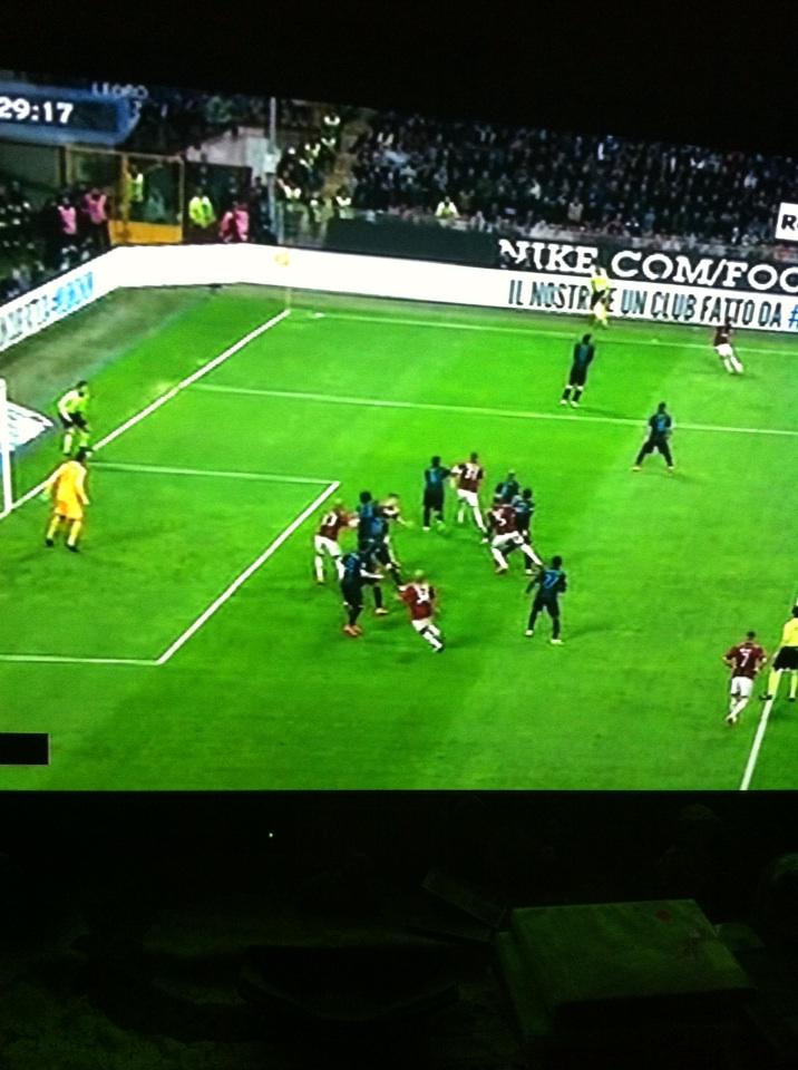 ACMilanSydney's tweet photo. This is why the goal was disallowed. http://t.co/Na5UBg9iWm