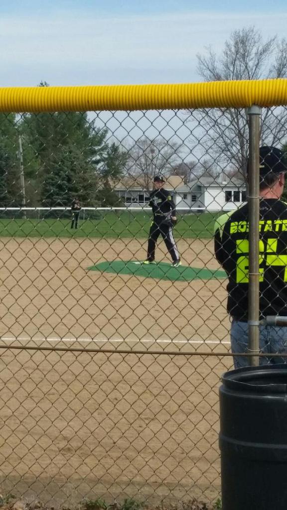 Kvilletitans13u's tweet photo. Dropped the first game of the double header this morning but came back to take the second game! http://t.co/oTx315543H