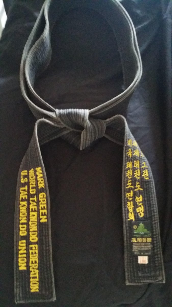 StepOutStepUP7's tweet image. Pushing yourself brings excellence and lifts us to higher places. #StepOutStepUp