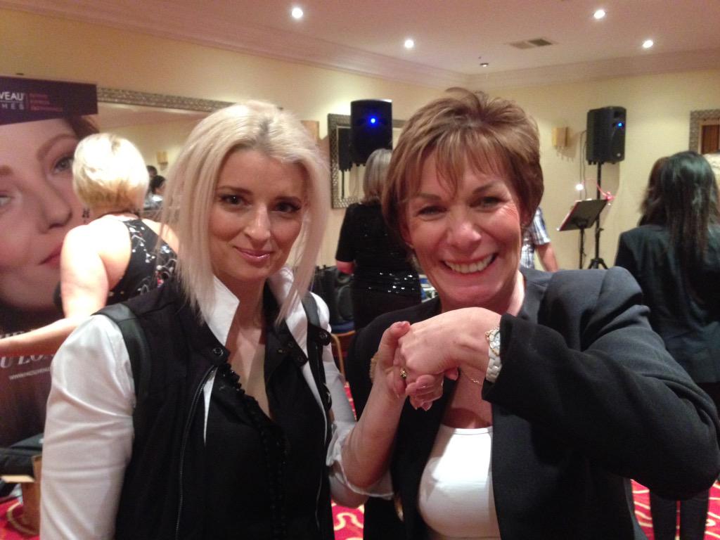 KeithJLockyer's tweet photo. 2015 distributor conference party steps @NouveauLashes @BSoftley @SteveAtNBG @DebbieLawATNBG http://t.co/JmWP2F1L8e