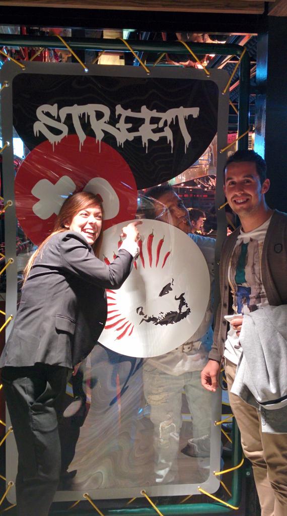 riescocalvo's tweet photo. Espectacular experiencia en streetXo d @Dabizdiverxo junto a @Angelesgonla no os lo perdais, deseando ir a Diverxo!!! http://t.co/7ATsirG23i