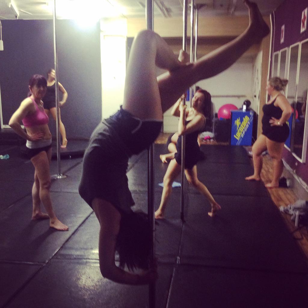 NatashaCostello's tweet image. #poleperfection #poleexercise #fitness #tookmeforever