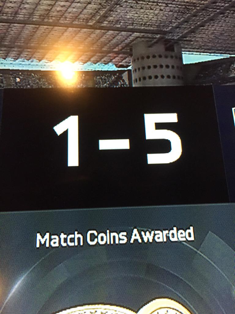 AFatmanOnIce's tweet photo. @EASPORTSFIFA this can be shown via these pictures http://t.co/WDCJcxuXar