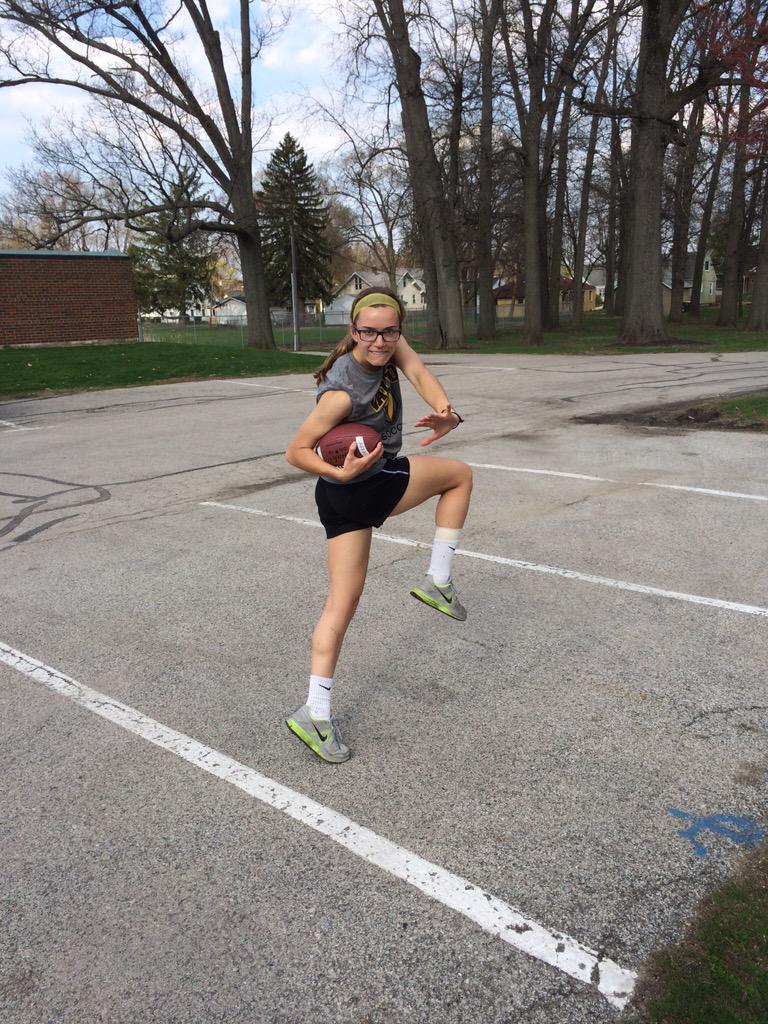 ValpoWSO's tweet photo. .@fassbija throwing the Heisman post practice in honor of football's spring scrimmage tomorrow #GoValpo #shecancatch http://t.co/sAZuNa1QSN
