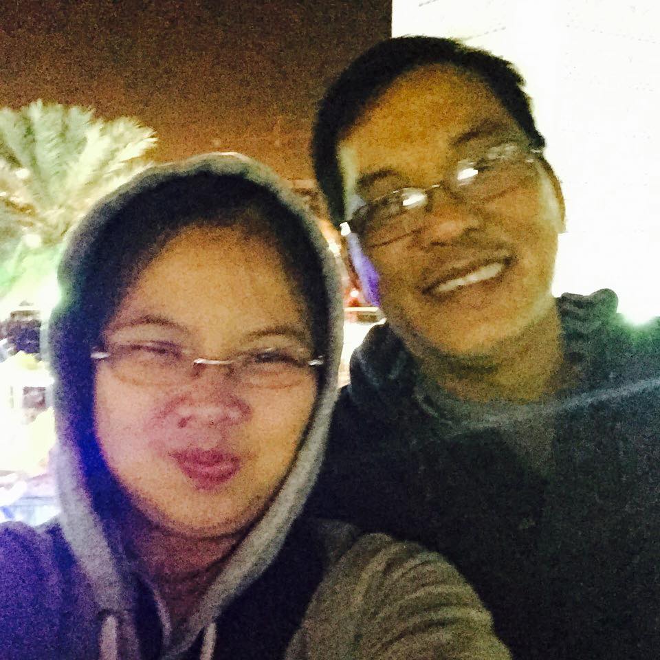 xaidein_16's tweet photo. gud eve... http://t.co/amqKn86LI2