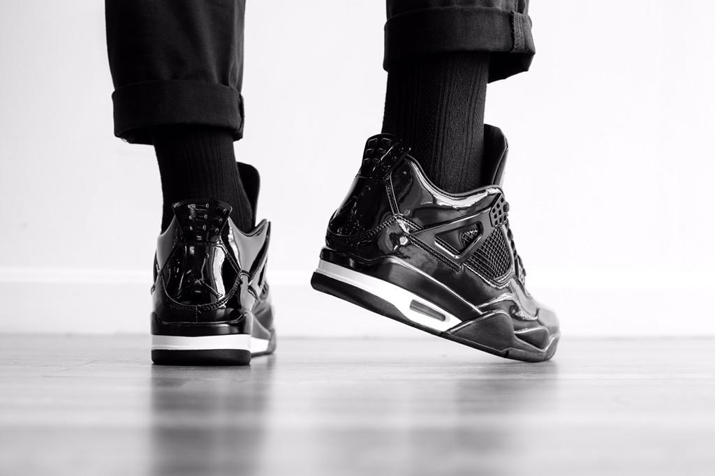 Sole_Boricua86's tweet photo. Me and my photographer killed it on these #sneakerhead #wdywt #jordan #TBlake http://t.co/A3ey5csAhA