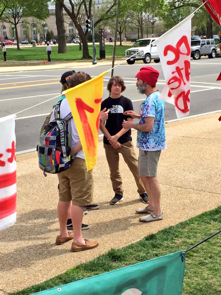dc_man19xx's tweet photo. @DCMJ2014 @DCNORML @DOPE_Fest @EleanorNorton Interaction with the people. #FreeDC #DC71 #DCDemocracy #DCStatehood http://t.co/ZgjuKQPsFc
