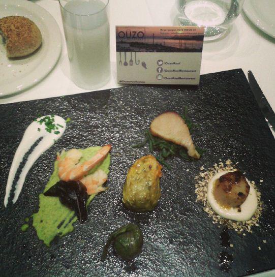 gezginnerede's tweet photo. Ouzo Roof Restaurant  http://t.co/1MBbfK11w3 @Bimutfak1  @OuzoRoof http://t.co/Uka3IbjslR