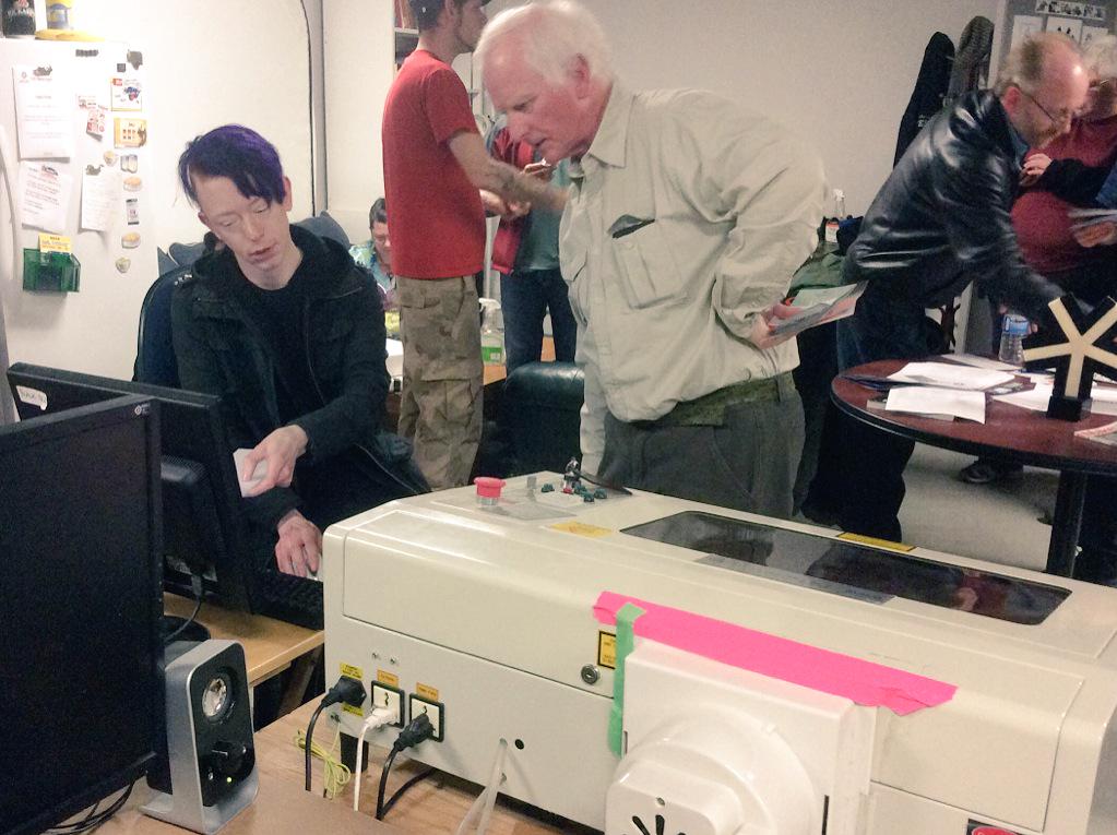 UnLab's tweet photo. Thnx to members for sharing their projects last night!
Public is welcome to see what we're working on every Thurs 7pm http://t.co/JZ4Hvh4Rw2