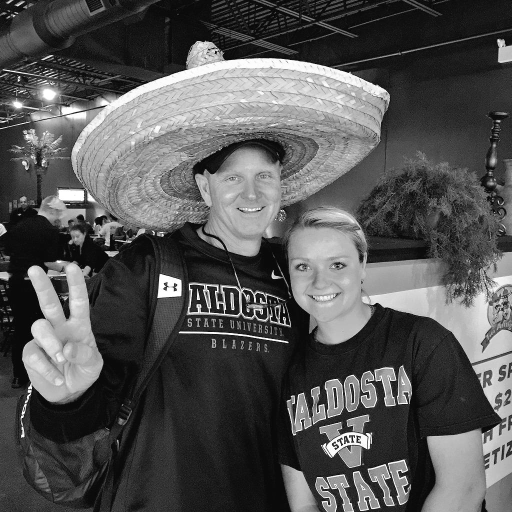 .@VStateSoftball escaping the rainy day blues with a Friday night Fiesta!!! #BlazerNation #GoBlazers