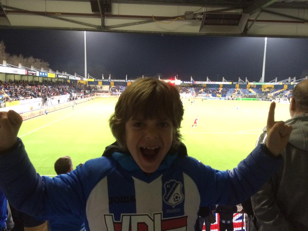 FrankKoken's tweet photo. Hoppa 0-1 #4eperiode #FCEindhoven #opdefietsnaarPSV http://t.co/Tgf6pVf5qV