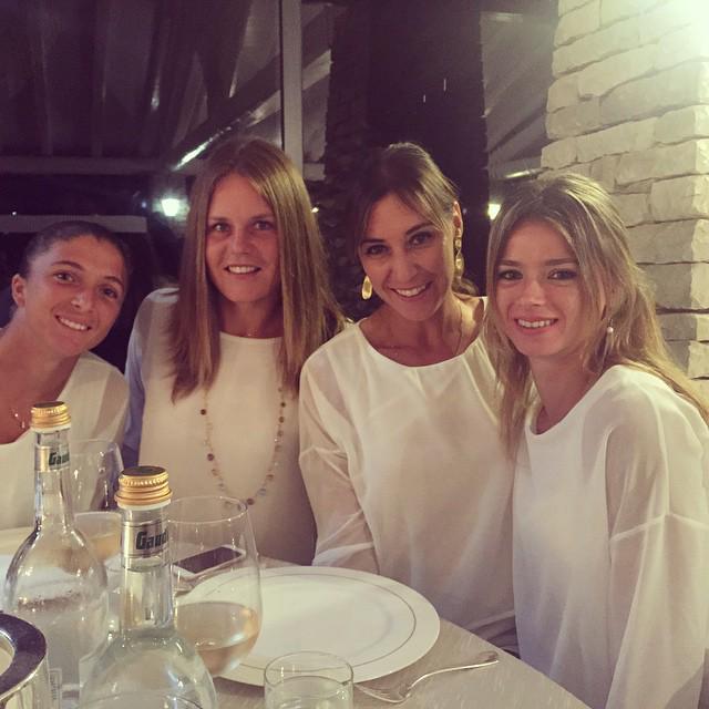CamiGioRgi's tweet photo. #gala #girls #FedCup  #team #Italy http://t.co/Ip3sFIr1m7