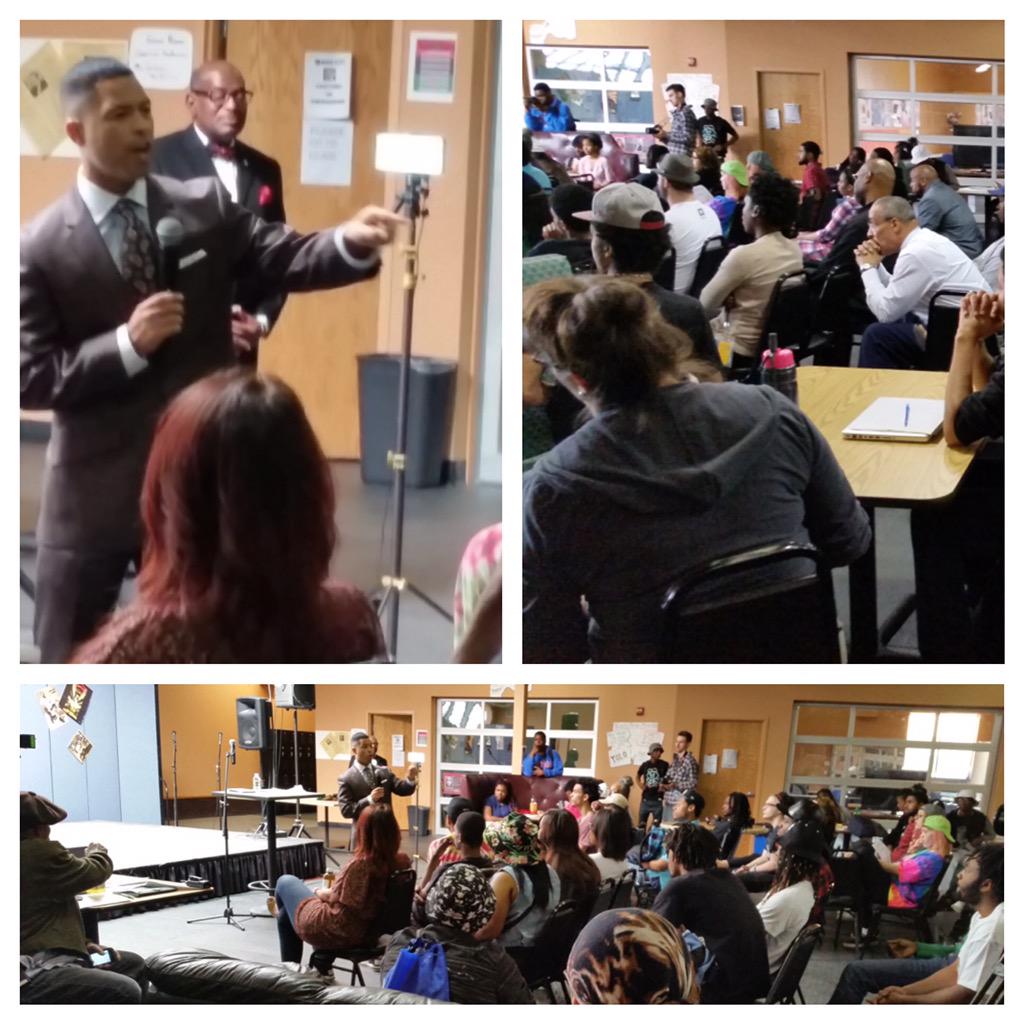 BrotherNuri's tweet image. What a pleasure trying to put that 'Farrakhan State of Mind' in these soldiers at H.S. Of Performing Arts in Mnpls!