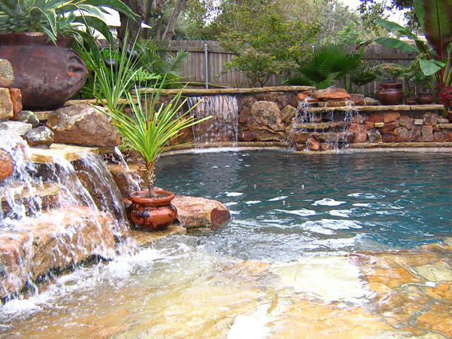 Pool_Quest's tweet image. Contact #Pool Quest today so we can produce the #backyard of your dreams without poking a hole in your wallet! #swim