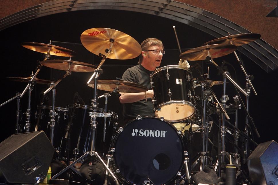 Feliz cumpleaños a Phil Rudd // Happy birthday to Phil Rudd 