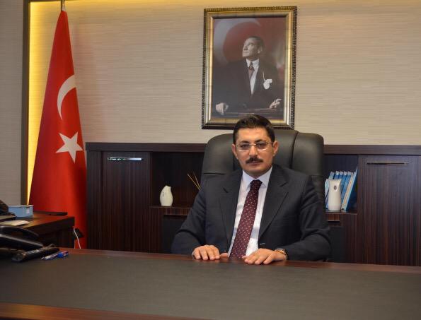 Urfanın genç,Çalışkan ve dürüst bürokratlarından M.Hamdi Us,kardeşim sorumluluğu büyük bir göreve getirildi başarılar