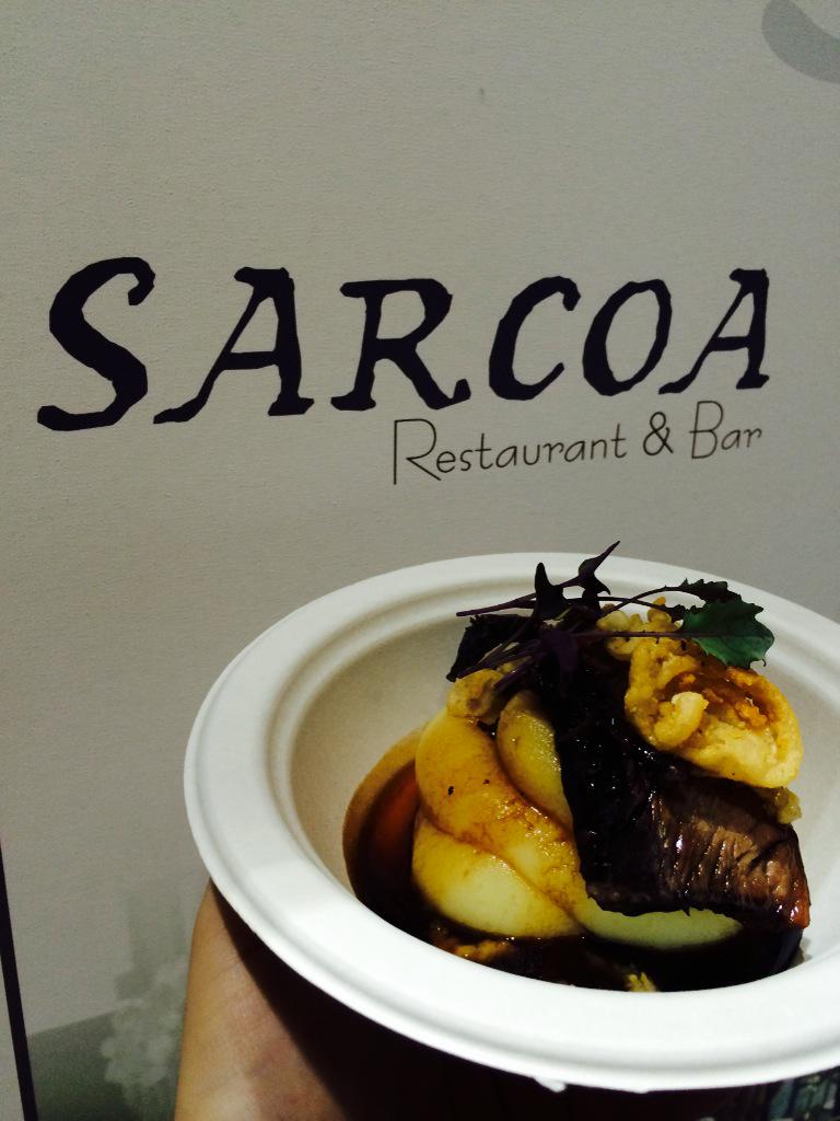 57Sarcoa's tweet image. Serving up our Slow Braised Beef Short Rib at @FoodnDrinkFest ! Visit the #Sarcoa booth to try a "3 Course Dinner"!