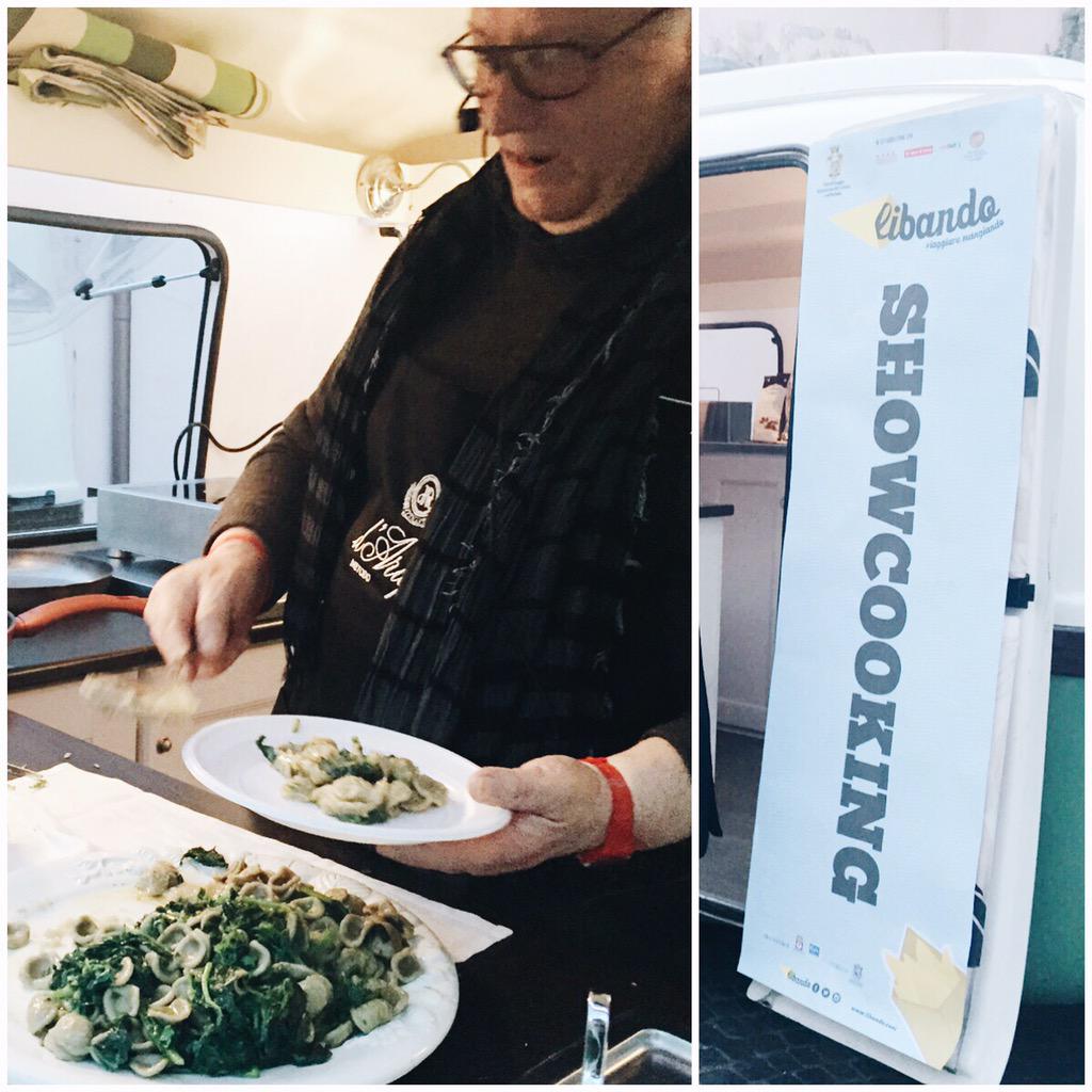 igersfoggia's tweet photo. In P.zza Purgatorio Gli #ShowCooking con i migliori chef di #Foggia e provincia #libando15 http://t.co/VYTjIrzKPQ