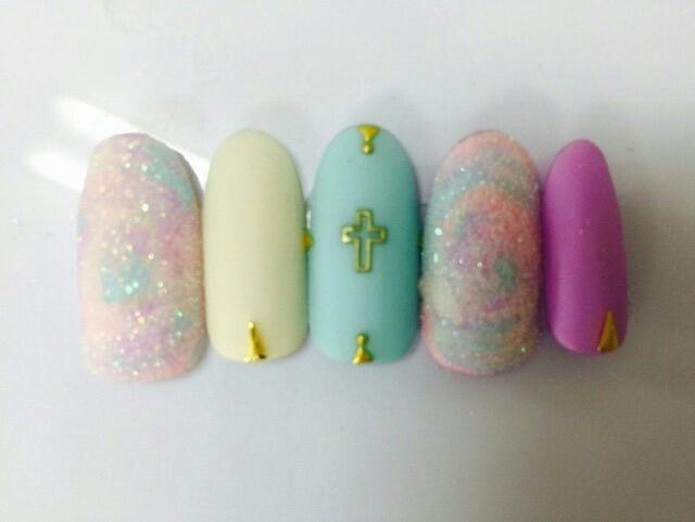 15春 夏ネイルデザイン特集 好評につき オススメ 15春ネイルのデザインはコレだー Part2 ネイルデザイン シュガーネイル シェル ネイル デニムネイル 109ニュース シブヤ編集部 Scoopnest