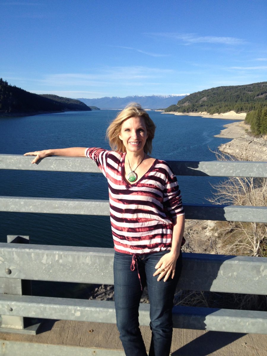 Sending love from Montana! Here for a week and SO enjoying the fresh air. Thinking of you!