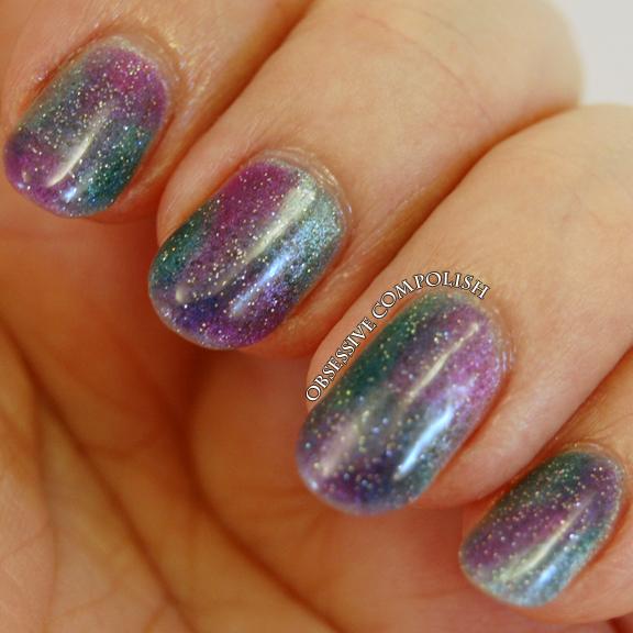 ObsessCompolish's tweet photo. New on the blog: Simple Nail Art featuring OPI Sheer Tints over Digital Nails Wow.
http://t.co/6rCBJtKct1 http://t.co/3yMJckt0nT