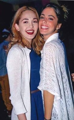 tinitienestyle's tweet photo. @TiniStoessel Hermanitas ♥♥ http://t.co/ozBhRXF5kP