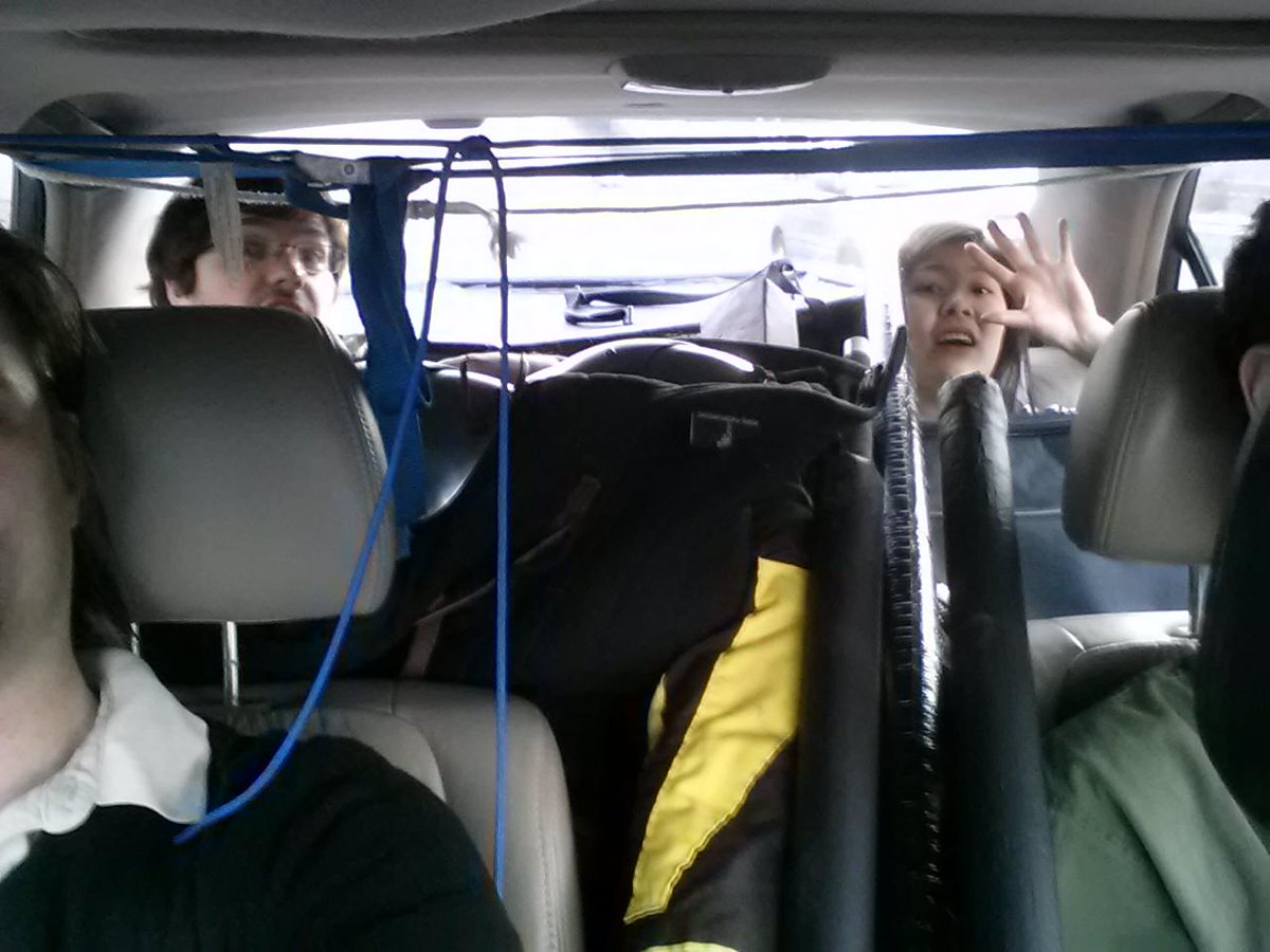 LarpTips's tweet photo. Traffic larp: Role play that your car jammed solid with larp gear is a dungeon cave-in #NextLevelLarp http://t.co/oNGfWpK5tm