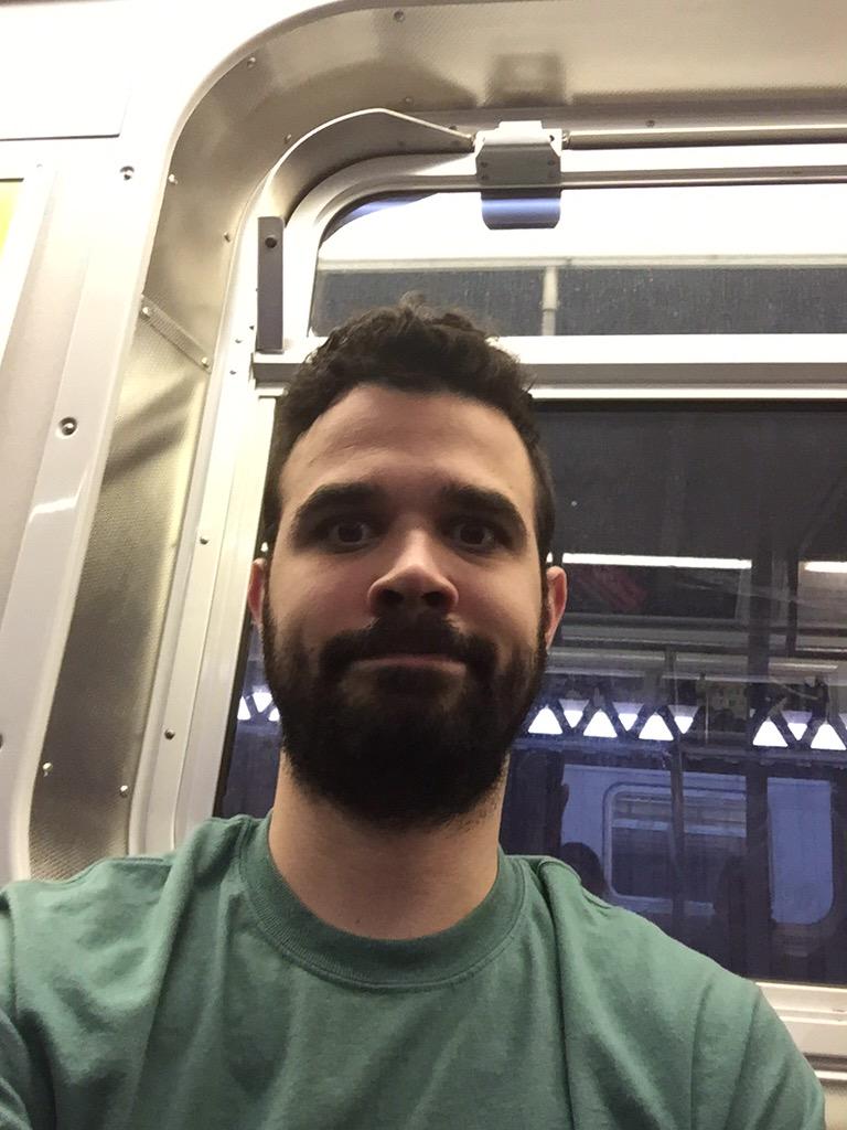 pizzatanktopbro's tweet photo. #TheBigUpdate folks, I'm on the train just like a natife of The Big Onion!! http://t.co/o0vhEkEr9a