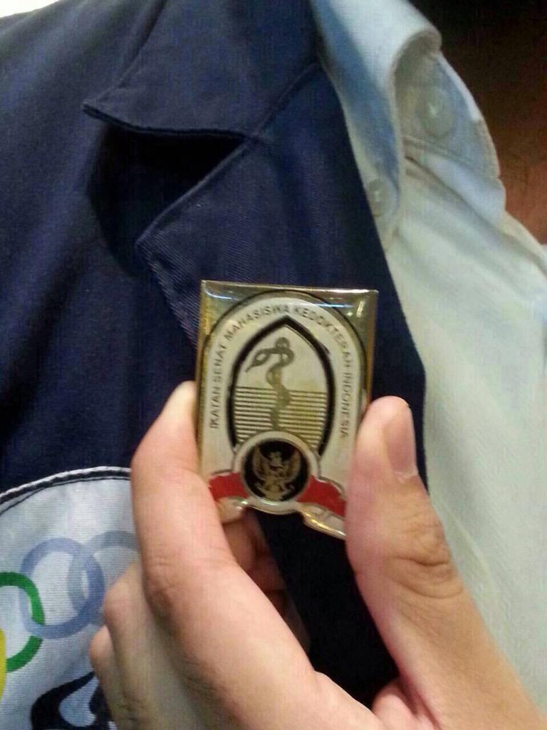 Nih FP ISMKI punya PIN buat nunjukin siapa kamu. Yuk di order 😀<a href="/Femoralis11/">FK UMJ 2011</a> <a href="/FKUMJ2012/">KARSINOMA 2012</a> <a href="/FKUMJ2013/">FRONTALE2013</a> <a href="/FKUMJ2014/">LIGAMENT</a>