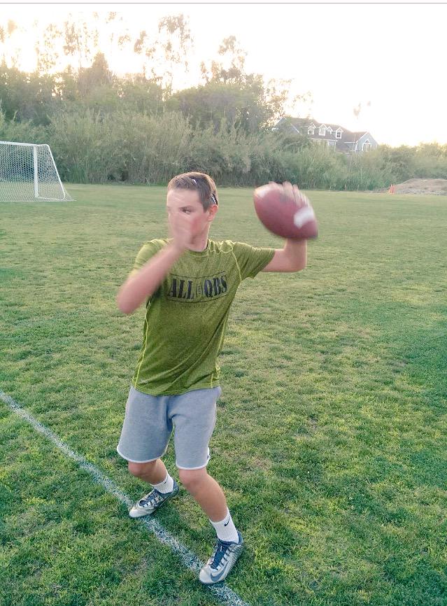allqbs's tweet photo. @w_treyce working hard day in and day out so he can show out on game day. π―βπ #AllQbs http://t.co/XBrgv8A4MI