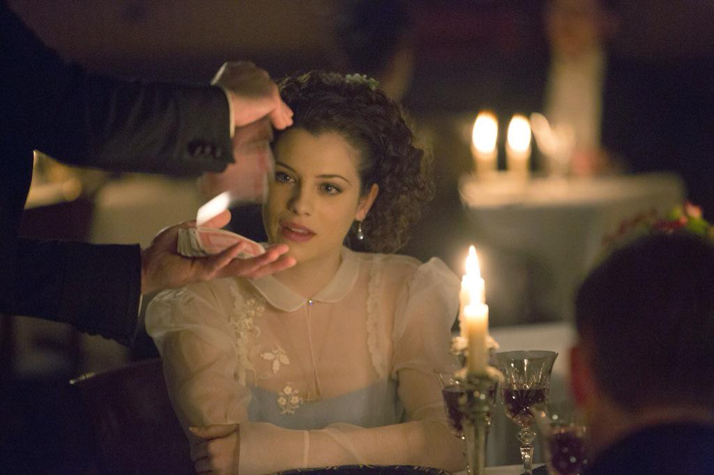 Emilys76's tweet photo. Smitten by Mr Grayson and his card trick #dracamazon #DracNeedsHBloodO #savedracula #BringBackDrac http://t.co/cmVpLE20VH