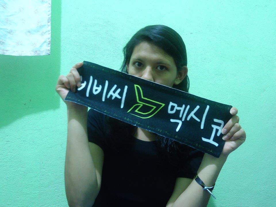 MXICOBBC's tweet photo. Miren, otra foto :) #MexicoWantsBlockB #4YearsOnTheBlock http://t.co/YV5qeNHszU