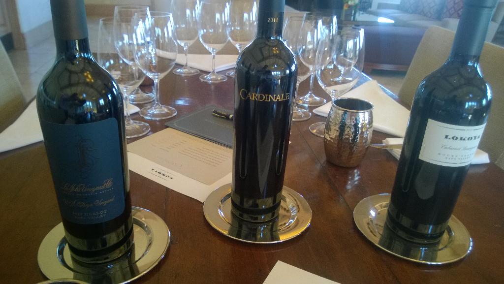 hallettpalate's tweet photo. Thanks @SpireCollection for the amazing hospitality + the #mountaincab breakfast #lajota #cardinale #lokoya @JBlazon http://t.co/LgsSCuzK04