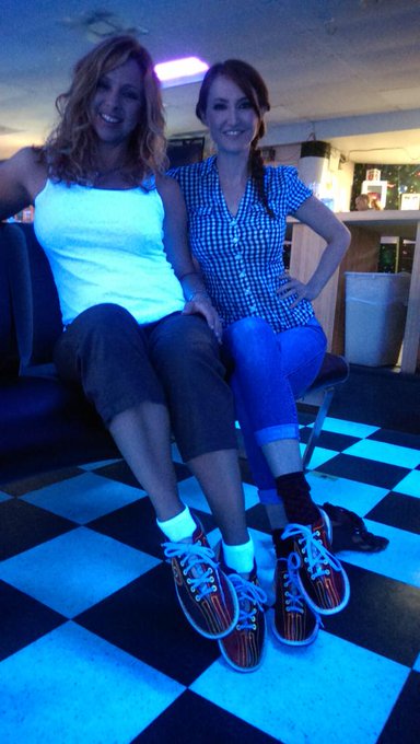 Mistress bowling night with @kendrjames13 http://t.co/HAoko7ZU7h<a class="tags" target="_blank" title="On Twitter" href="/?out=eyJ0eXAiOiJKV1QiLCJhbGciOiJIUzUxMiJ9.eyJpYXQiOjE3MTk4NjU5OTUsImlzcyI6InR3cG9ybnN0YXJzLmNvbSIsIm5iZiI6MTcxOTg2NTk5NSwiZXhwIjoxNzUxNDAxOTk1LCJyZWRpcmVjdF91cmwiOiJodHRwczovL3R3aXR0ZXIuY29tL2tlbmRyamFtZXMxMyJ9.lZ0O_r0UOrMwuCoeiaU1BTm_yplWS8jbRwXLf82nMCRCD5RcEGNX7wET_1FdhBfsZH74xJE7GDgo7QcM1CTp3A">@kendrjames13</a><a href="/tag/femdom"class="tags"><span>#femdom</span></a><a href="/tag/footworship"class="tags"><span>#footworship</span></a><a href="/tag/cbt"class="tags"><span>#cbt</span></a>