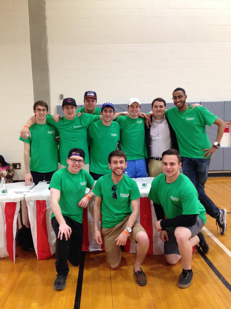 lambdachi_cuse's tweet image. Shout out to our brothers who killed it at Kid Fest today! They really helped make a lot of kids&apos; day. #ΛΧΑCuse