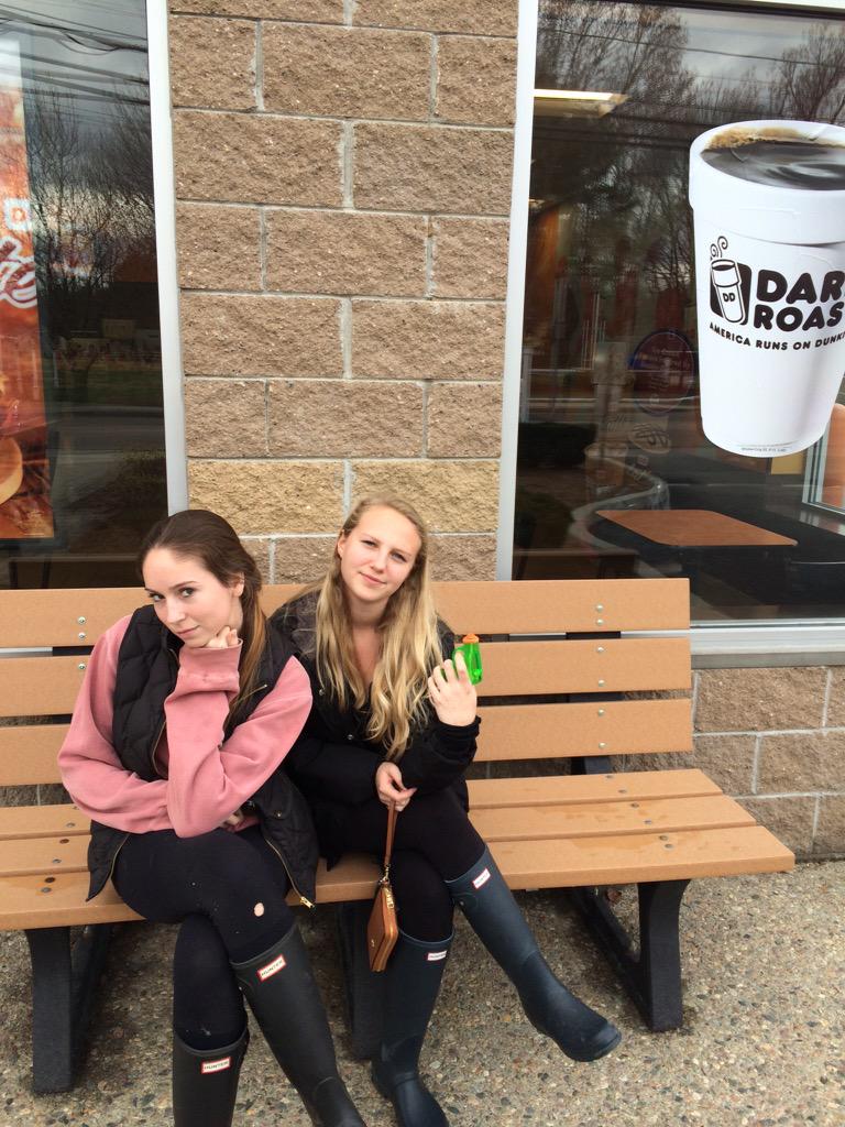 DS_Assassin2015's tweet photo. @LilBlizZz (with crossi/j) took down Oliver Yasuna before he walked into his 4 o'clock shift at Dunks #darkroasted http://t.co/Aw0DwEquVI