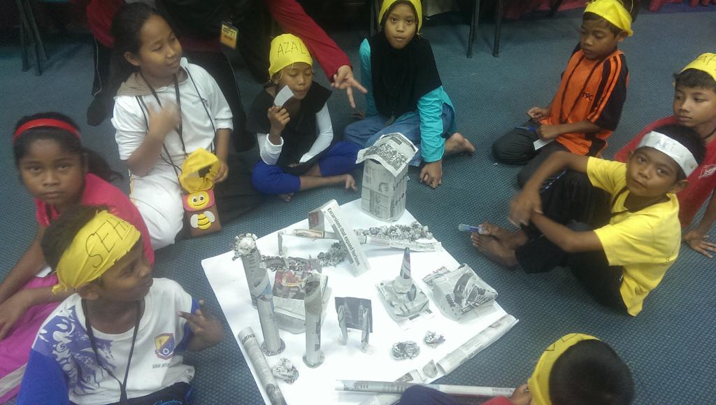 SharelIshak's tweet photo. #summercamp #iium #ComradeIIUM #jasa #titianasli #perkim http://t.co/XLKVnjuKdN