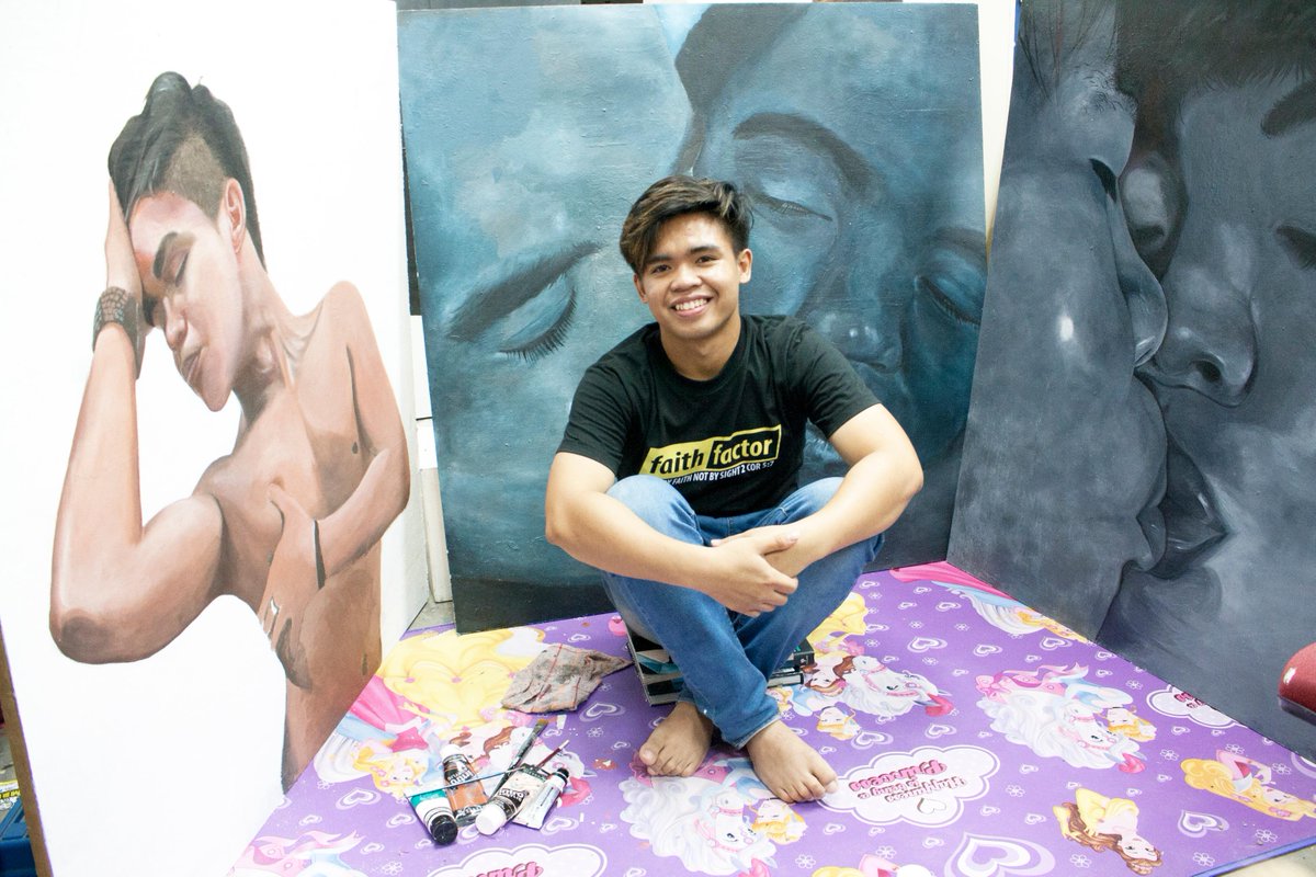 wilkervilan's tweet photo. Watch more on rintis 2015!! https://t.co/QVOG9as9En
#rintis2015 #painting #art #USM #sadaborneo http://t.co/rpdSRva18e