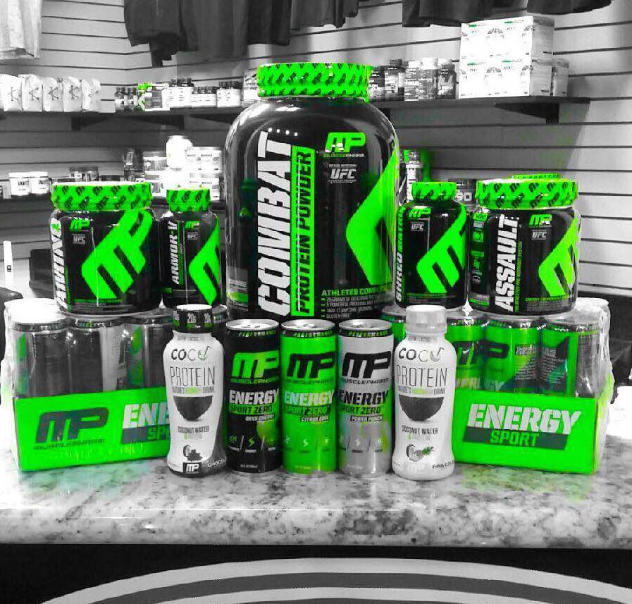 MusclePharm's tweet photo. Love this display from @91nutrition!
Lots of #MP Green there! http://t.co/cFDrhEqpKc