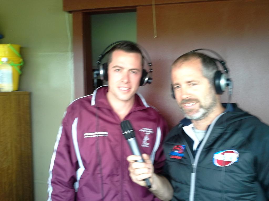 wongawight's tweet photo. #glmaroonslions interviewing @traralgonfnc coach mark collison pre game at traralgon recreation reserve @GippyLeague http://t.co/vSnX422bPG