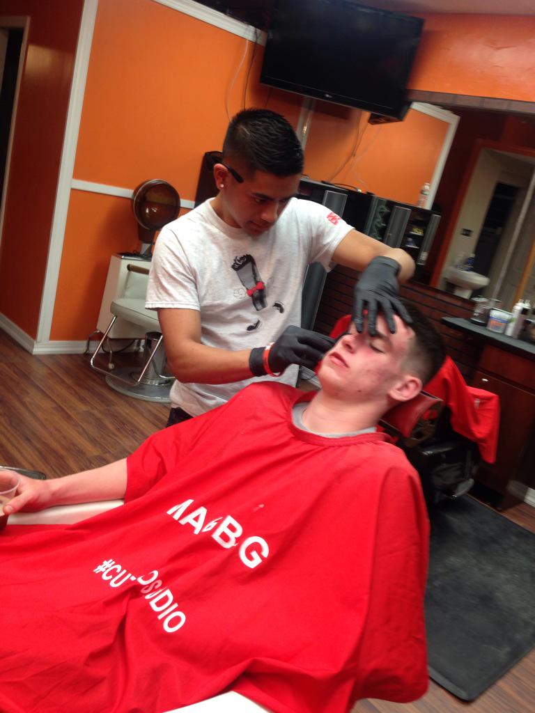 Magbag23's tweet photo. Hmu imma be at the shop tmm from 9-7 hmu 2018735742 #Cuts2GoStudio http://t.co/9J7BItKG1q