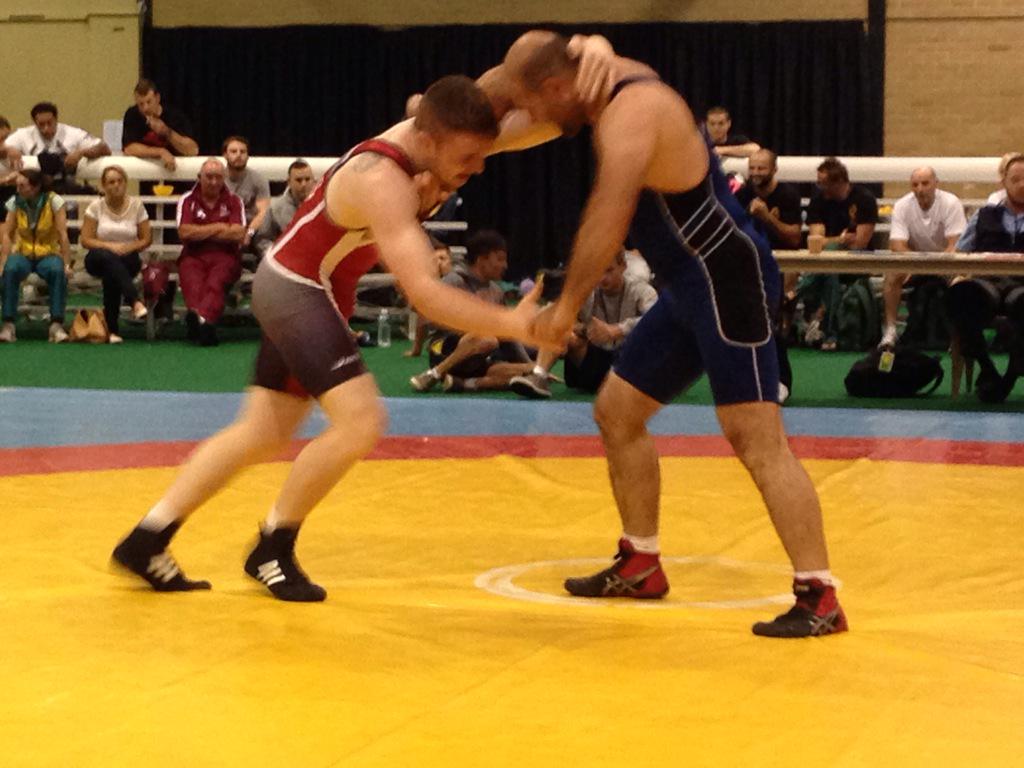 WrestlingAust's tweet photo. Connor Evans (red) wins 86kg gold at Aust Champs in Canberra @AusComGames @AUSOlympicTeam @iwfnet http://t.co/Y8diyeeTjx